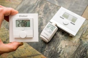 Best Heat Pump Thermostat Settings Guide
